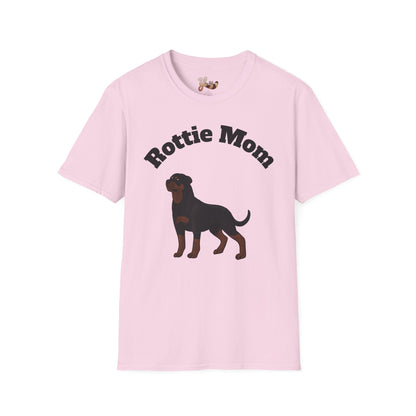 Rottweiller Mom T-shirt